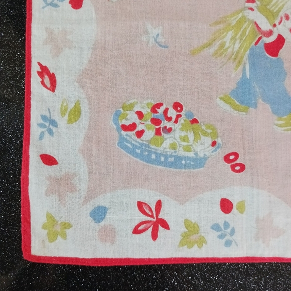 Vintage Autumn Harvest Children's Hankerchief. - Picture 4 of 6
